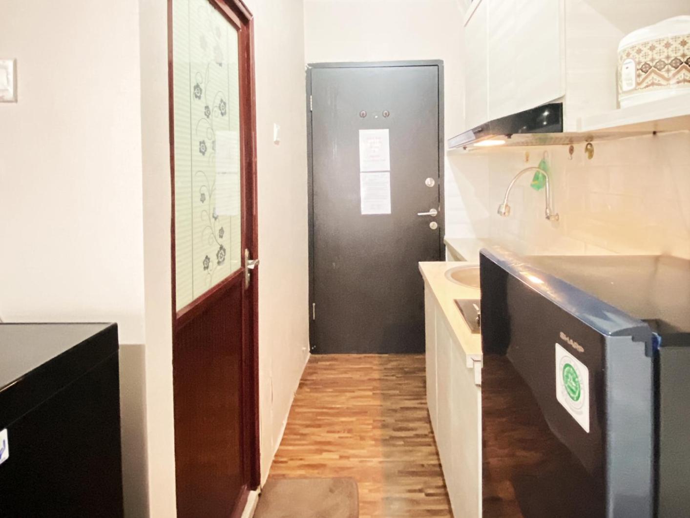 Apartemen Comfort Minimalist At 3rd Floor Grand Afrika By Travelio *